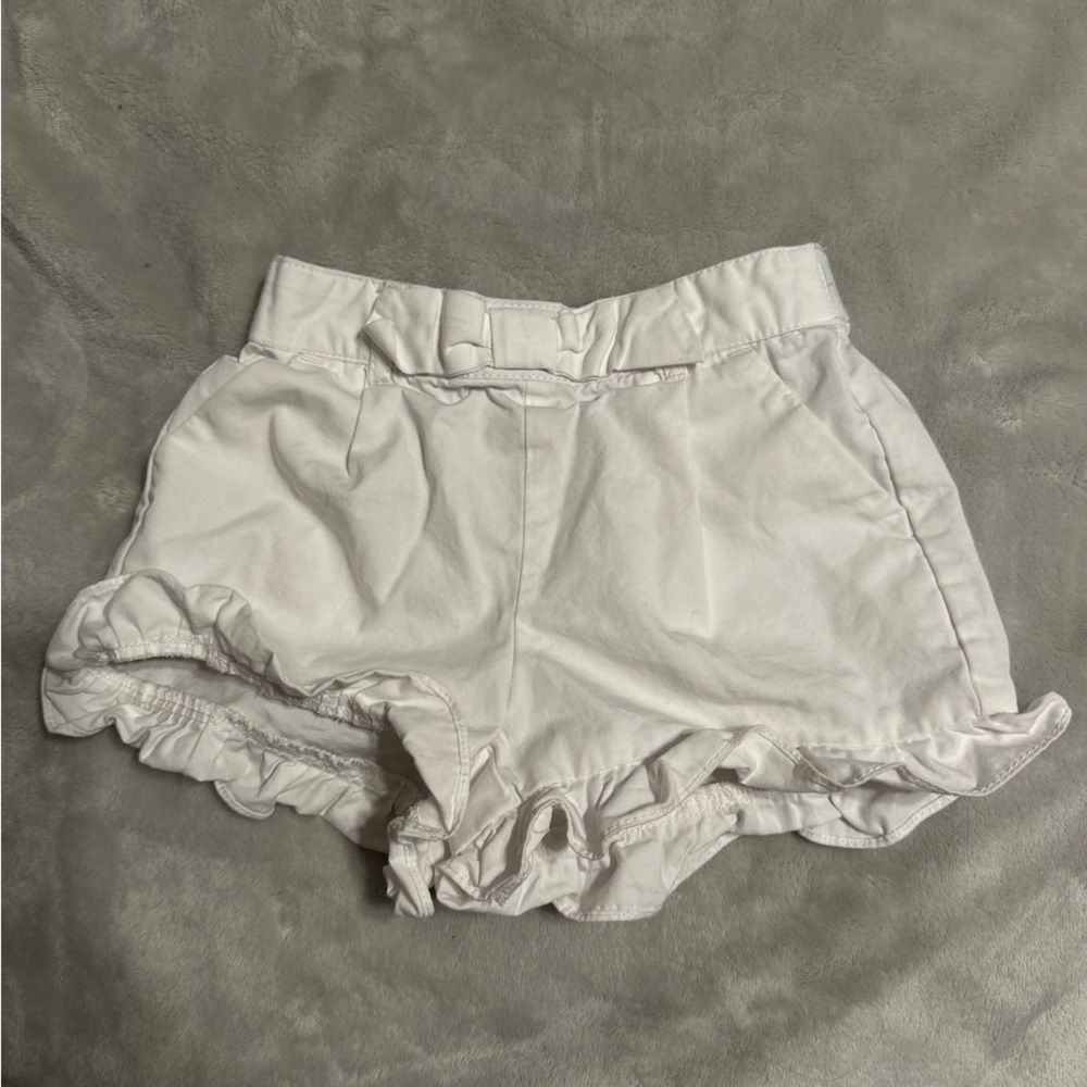 JANIE AND JACK WHITE RUFFLE SHORTS 18-24 MONTHS